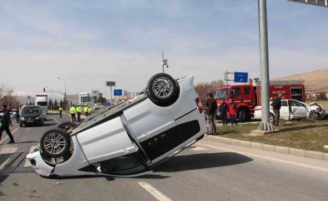 Elazığ’da trafik kazası: 1 ölü, 5 yaralı
