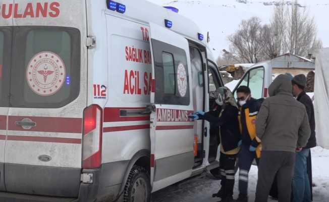 Erciş’te yolu kapanan mahalledeki kalp hastası için seferberlik