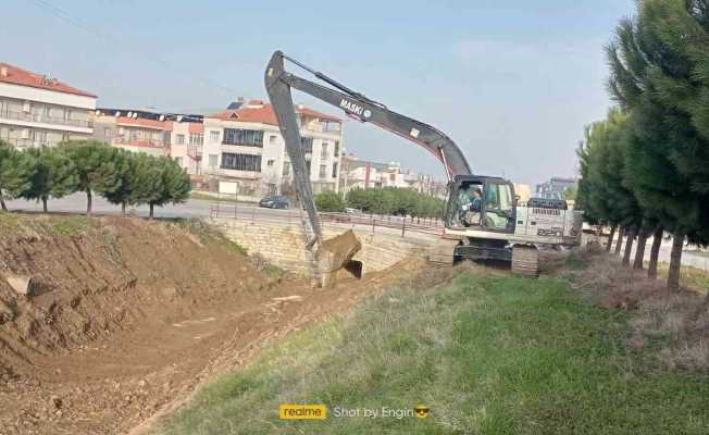 Ergenekon’da 5 kilometre dere temizliği yapıldı