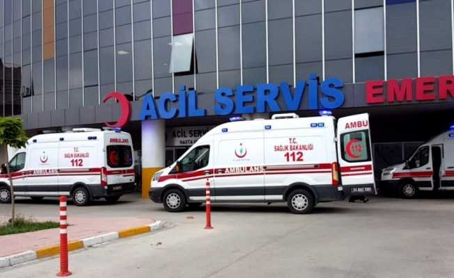 Erzincan’da eşlerin tartışmasına aile yakınları da katılınca çıkan kavgada 1’i polis 11 kişi yaralandı