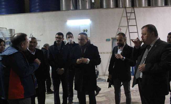 Gastronomi profesyonelleri Kilis’te zeytinyağı fabrikalarını gezdi