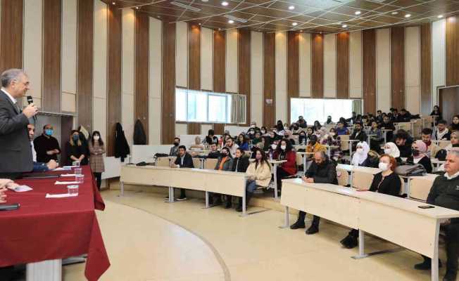 GAÜN’de kurumsal paylaşım ve meslek tanıtımı etkinliği