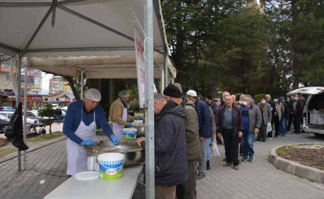 Gediz depreminde ölenler anıldı