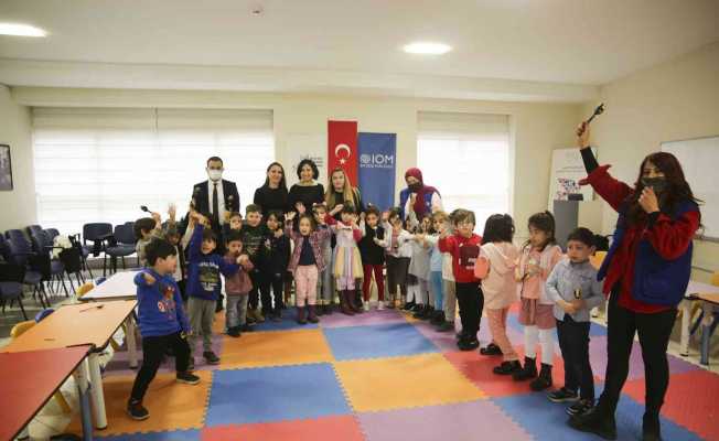 Göçmen çocuklar yaşıtlarıyla kaynaştı