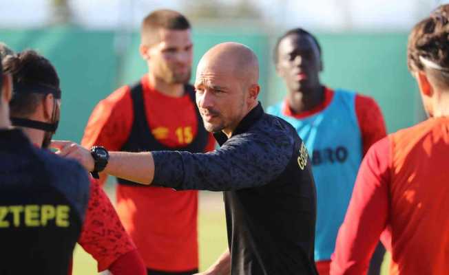 Göztepe’de Teknik Direktör Nestor El Maestro dönemi sona erdi