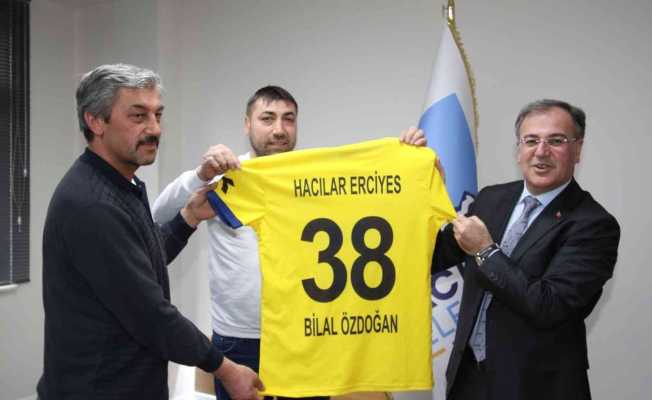 Hacılar Erciyesspor yönetiminden başkan özdoğan’a ziyaret