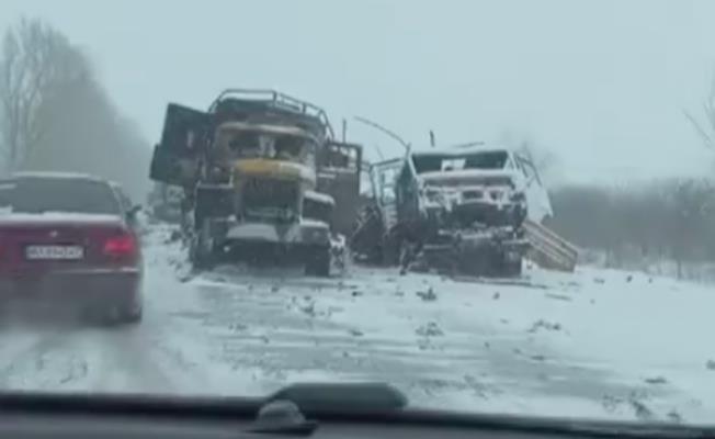 Harkov yakınlarında Rus ordusuna ait araçlar imha edildi