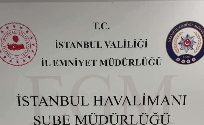 Hintli yolcunun cebinden 12 milyon TL’lik pırlanta çıktı