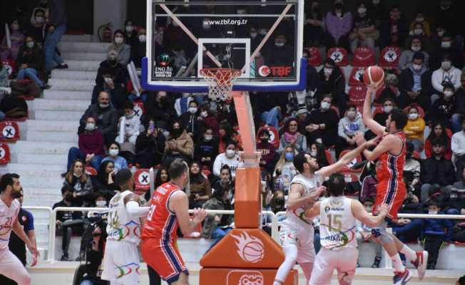 ING Basketbol Süper Ligi: Aliağa Petkim Spor: 79 - Bahçeşehir Koleji: 70