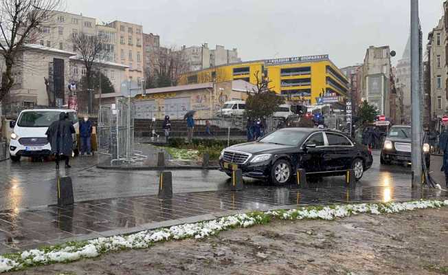 İsrail Cumhurbaşkanı Herzog Neve Şalom Sinagogu’nu ziyaret etti