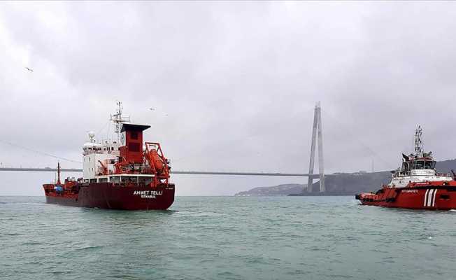 İstanbul Boğazı gemi trafiğine açıldı.