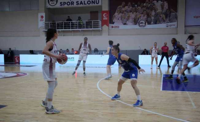 Kadınlar Basketbol Süper Ligi: Elazığ İl Özel İdare: 84 - Bursa Büyükşehir Belediyespor: 74