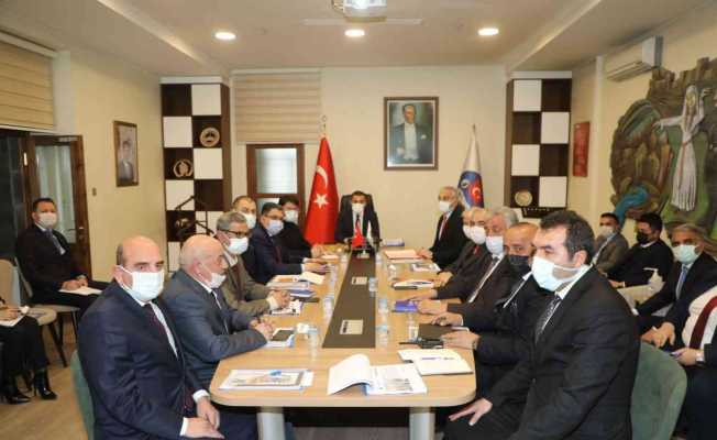 Kars Belediyesi’nde inşaat sezonu öncesi toplantı
