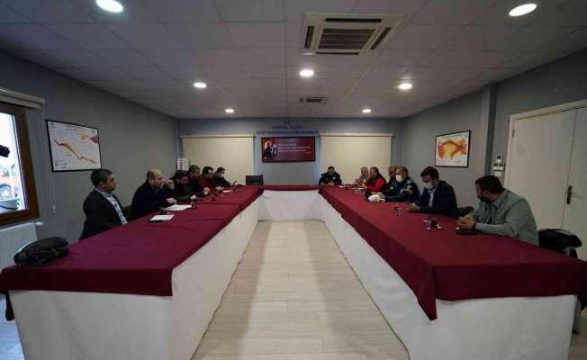 Kartal Belediyesi beklenen yoğun kar yağışı nedeniyle teyakkuzda