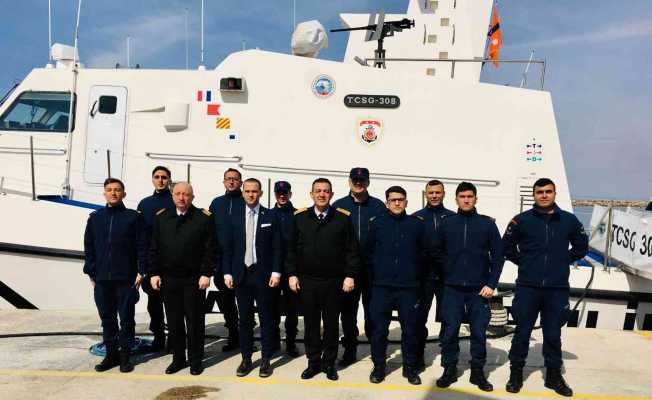 Kaymakam, Boğazlar Bölge Komutanı ve komutanlar, Sahil Güvenlik ekipleriyle bir araya geldi