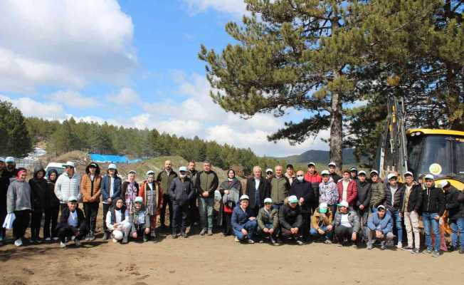 Kaymakam Özay’dan, orman fidanlığı ziyareti