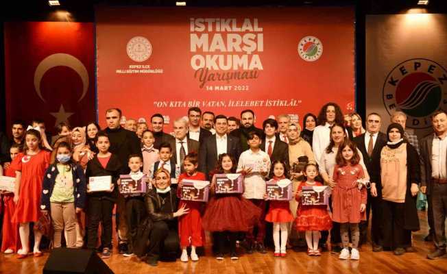 Kepez’de İstiklal Marşı Okuma Yarışması