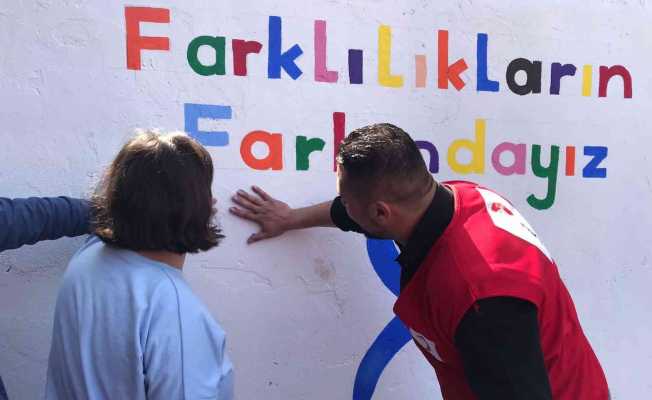 Kızılay özel çocuklarla boyama etkinlik yaptı