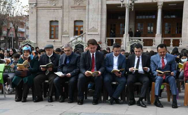 Kütüphanede Hayat Var projesine Aksaray’dan anlamlı destek