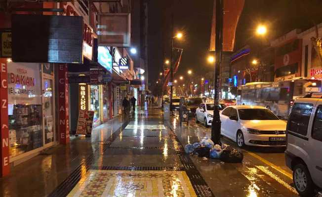 Malatya’da sağanak yağış etkili oluyor