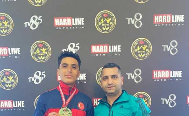 Malatyalı sporcu, vücut geliştirmede Türkiye Şampiyonu oldu
