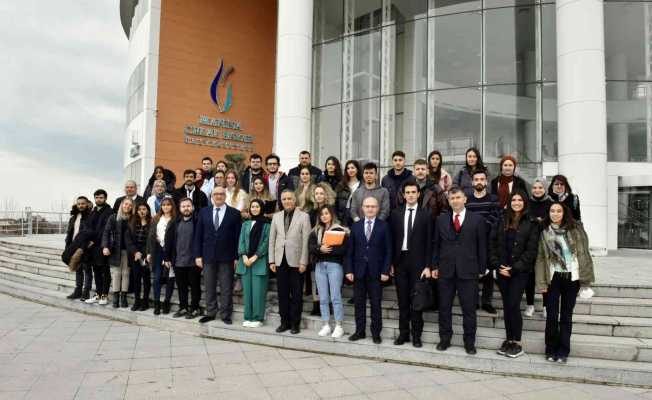 Manisa CBÜ Öğrenci Senatosu ilk toplantısını gerçekleştirdi