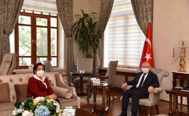 Manisa Valiliği Özel Kalem Müdürü Tülin Kudak emekli oldu