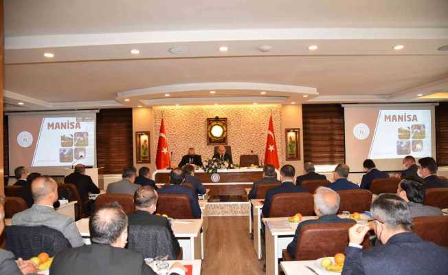 Manisa’da 17 kaymakamın katılımıyla toplantı yapıldı