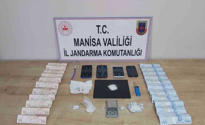 Manisa’da uyuşturucu operasyonu: 2 gözaltı