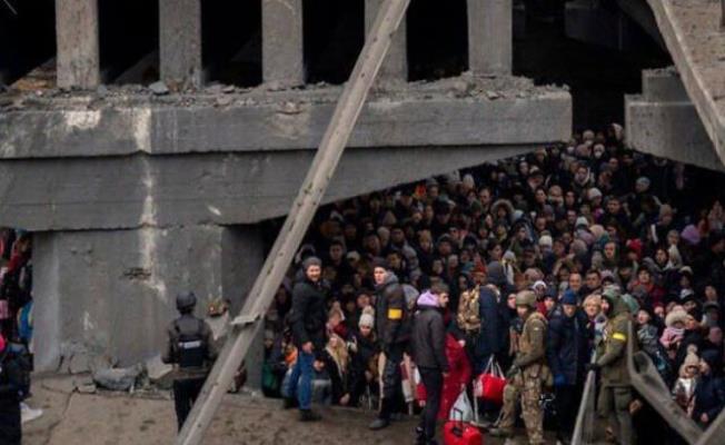 Mariupol’de çatışmalar nedeniyle tahliyeler yeniden durdu