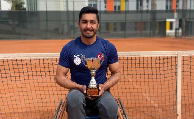 Mezitli Belediyesi sporcusu Ahmat Kaplan’dan teniste büyük başarı