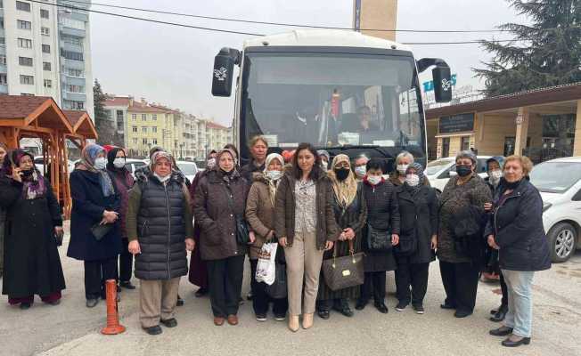 Muhtar mahallesindeki kadınları KETEM’e taşıdı