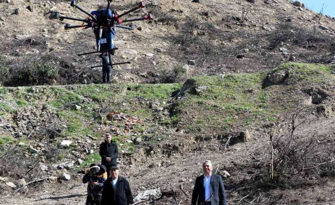 Muratpaşa yanan ormanları dronla tohumluyor