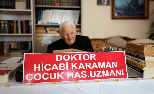 O Türkiye’nin ilk resmi köy hekimi ünvanını taşıyor