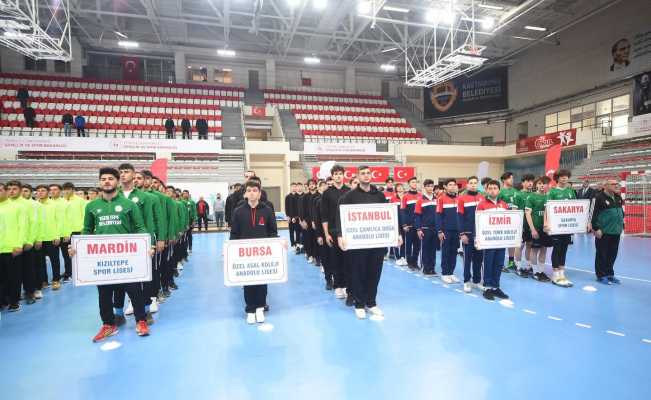 Okul Sporları Gençler Türkiye Hentbol Şampiyonası Kastamonu’da başladı