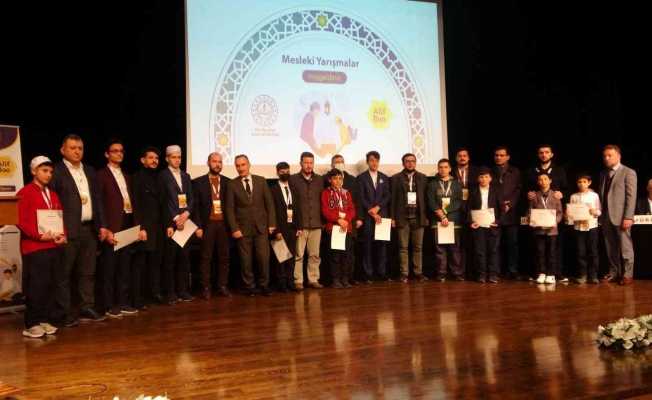 Pendik’te ‘İHO Genç Muhafızlar Hafızlık Yarışması İstanbul İl Finali’nde ödüller sahiplerini buldu