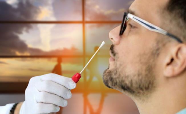 Polonya’ya seyahatlerde aşı ve test zorunluluğu kaldırıldı