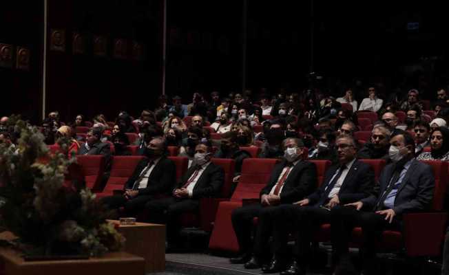 Proje yarışmasında dereceye giren öğrenciler ödüllendirildi