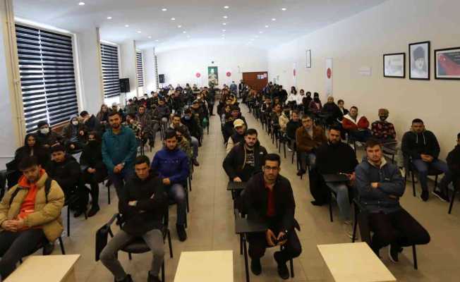 Rektör Aktekin Hacıbektaş Teknik Bilimler MYO Akademik, İdari Personeli ve Öğrencileri ile buluştu