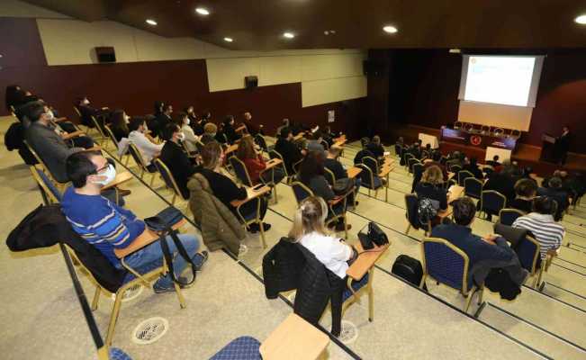 Rektör Aktekin, Mühendislik-Mimarlık Fakültesi Akademik Genel Kurul toplantısına katıldı