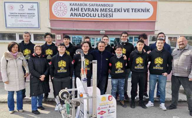 Robot takımı “SafranTech" First Bosphorus Regional turnuvasına katıldı
