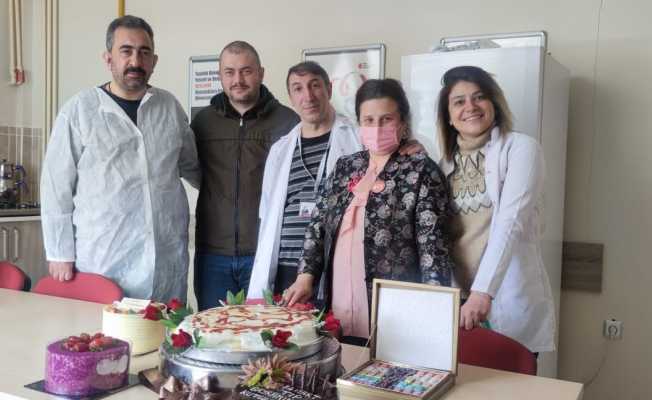 Sağlık çalışanlarına boranili sürpriz