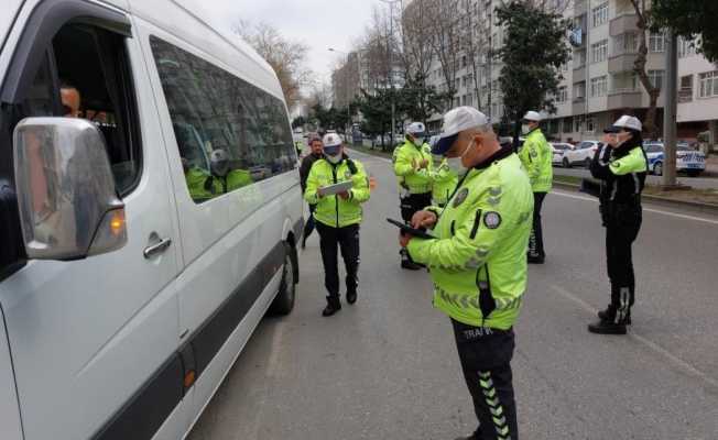 Samsun’da 25 servis aracı trafikten men edildi