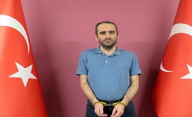 Selahaddin Gülen ’terör örgütüne üye olmak’ suçundan 3 yıl 4 ay hapis cezası aldı