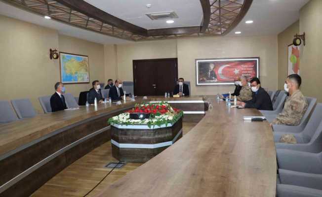 Siirt’te 112 Acil çağrı merkezine gelen çağrıların 251 bin 912’si asılsız çıktı