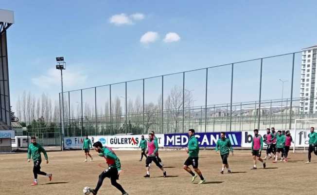 Sivas Belediyespor, İnegölspor maçının taktiğini çalıştı