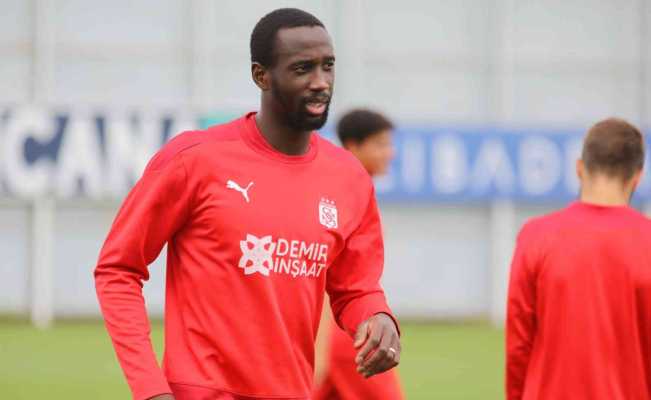 Sivasspor’a Konate ve Camara şoku!