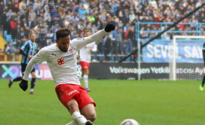 Sivasspor’da Erdoğan Yeşilyurt, cezalı duruma düştü