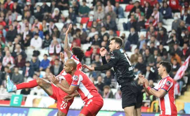 Sivasspor’un galibiyet hasreti 3 maça çıktı