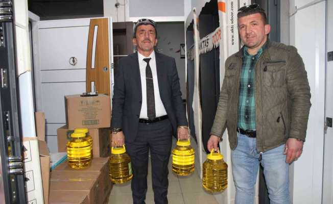Stokçulara kızdı, kampanya başlattı: Çelik kapı alana 5 litrelik yağ hediye ediyor